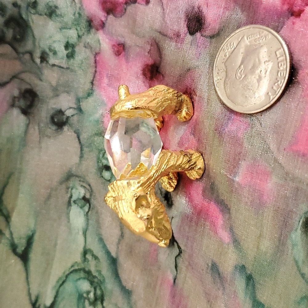 Crystal menagerie bear D
